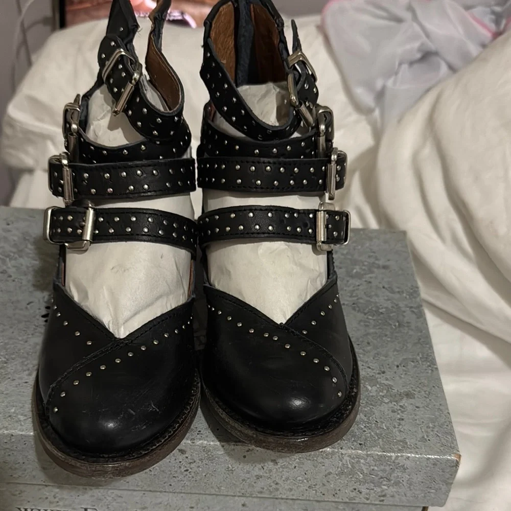 Black Studded Buckle Boots - Picture 5 of 5